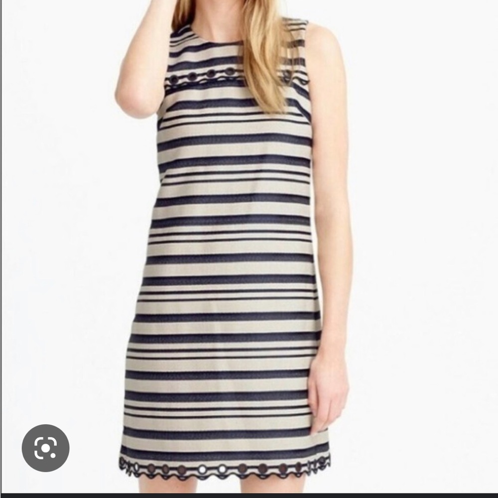 JCrew scalloped grommet sleeveless dress size 2 navy/cream